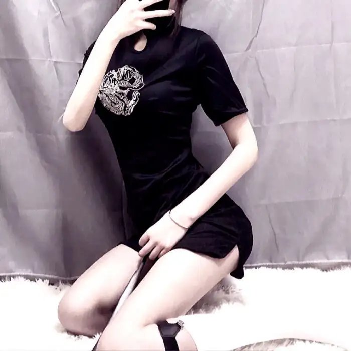 超时空监狱海报