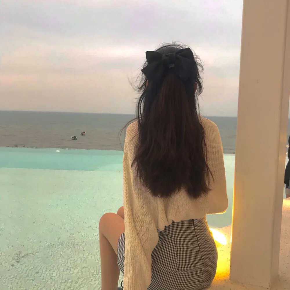 春花焰海报